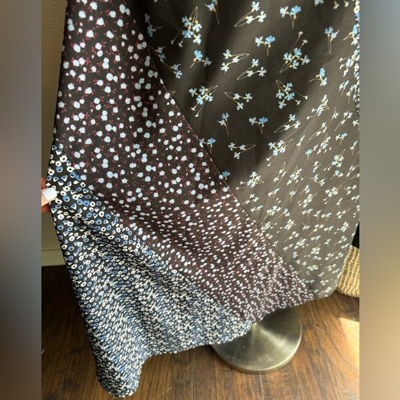 Eshakti Blue Floral Maxi Dress - Picture 6 of 8